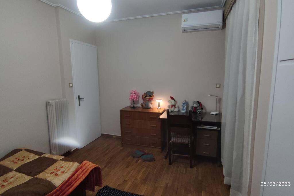 Sq Varnava Appartment 아테네 외부 사진